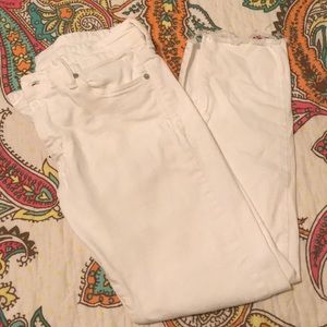 White crop skinny jeans
